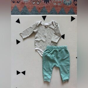 Cat & Jack|Baby gender neutral Striped long sleeve Onesie & Teal joggers•6-9M